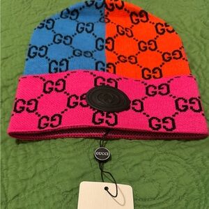 Gucci Colorblock GG Knit Beanie - Pink, Blue, Orange